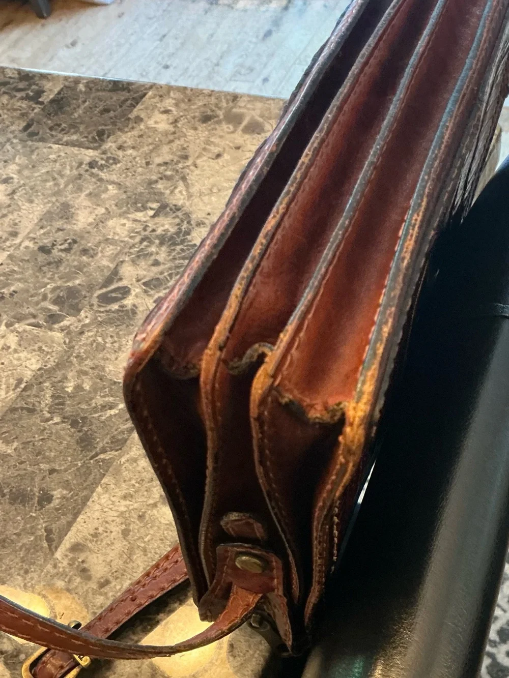 The Bridge Italy Vintage Western Croc Effect Leather Shoulder Bag Cognac Brown
